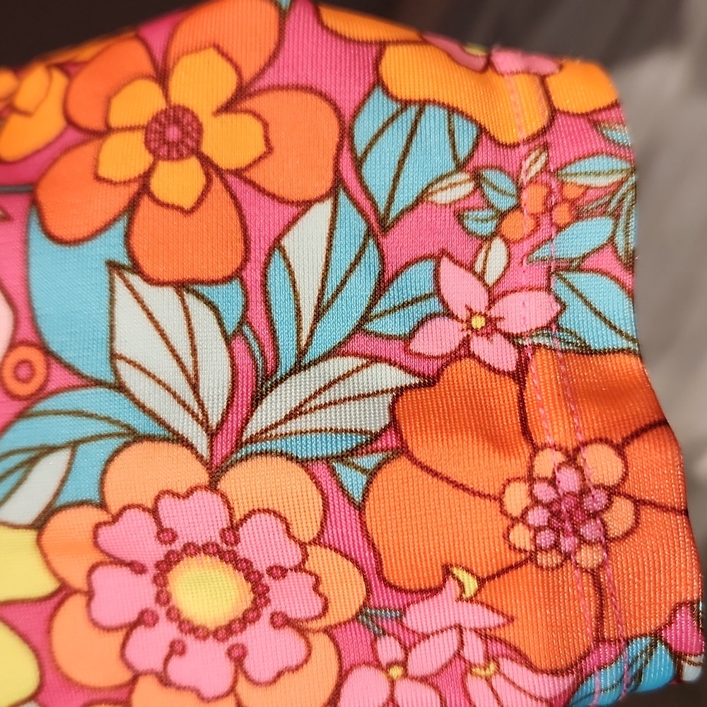 EUC Cat & Jack Multicolored Flowers One Piece Girls Sz L (10/12) Swimsuit - Picture 6 of 8